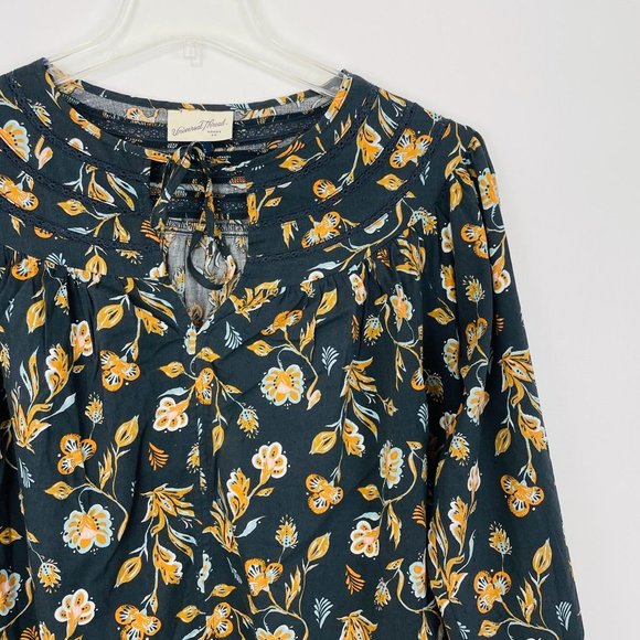 Universal Thread Women Top Medium Long Sleeve Tie Front Blouse Gray Floral New - Picture 2 of 8